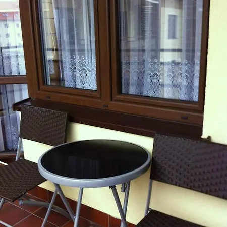 アパート Lux ウストカ